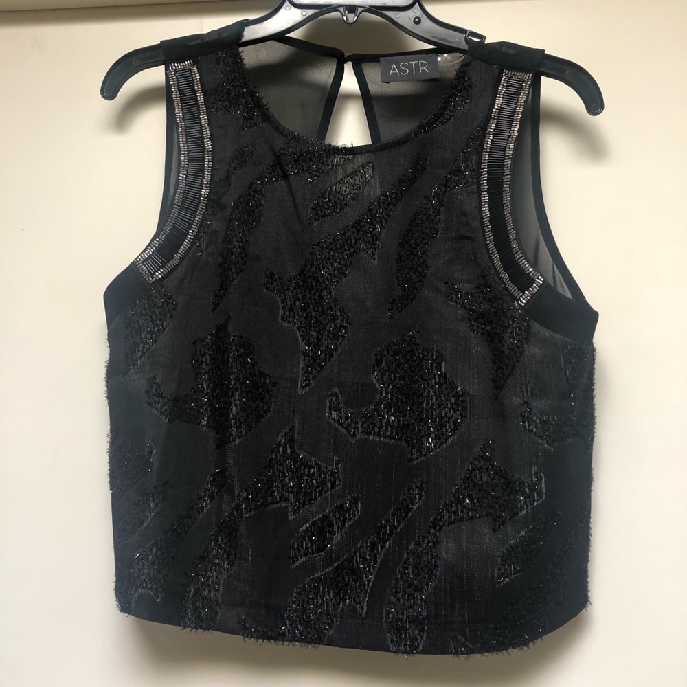 ASTR Black Sleeveless Blouse